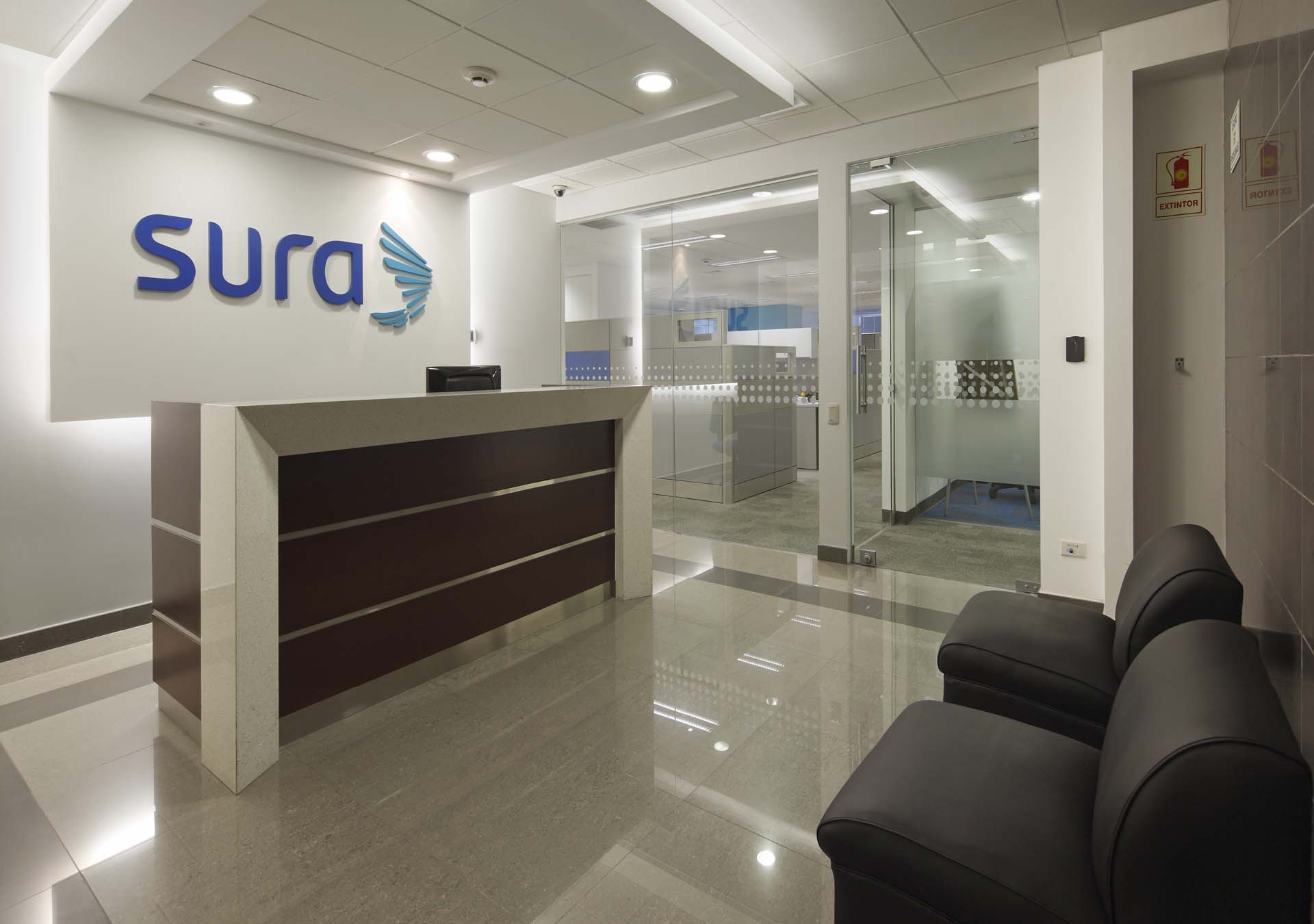 Surapiso08
